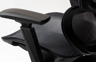 JETAIRPLUS armrest CLOSE UP jetson 1
